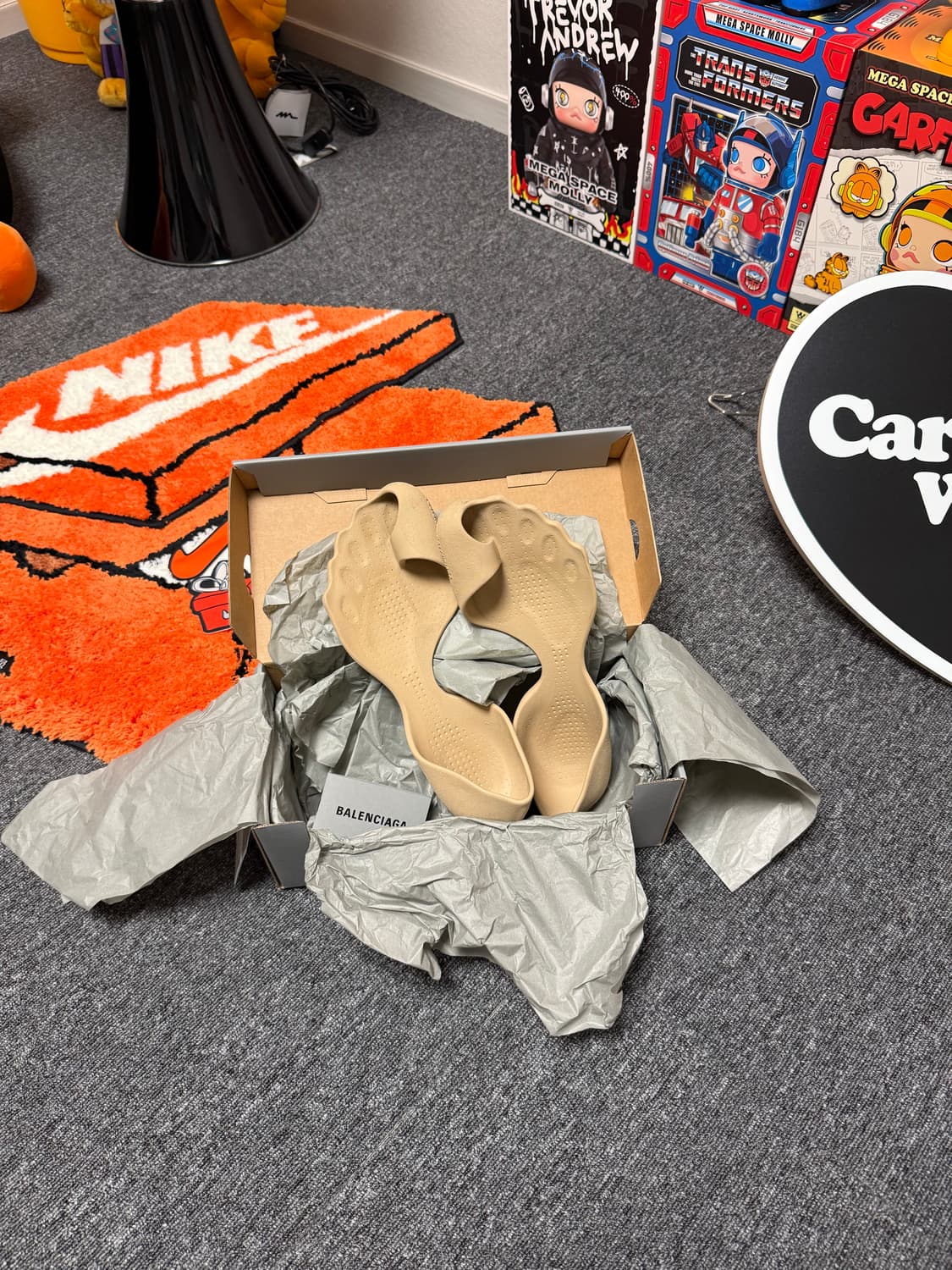 [43] 발렌시아가 제로 스니커즈 베이지 상품이미지7