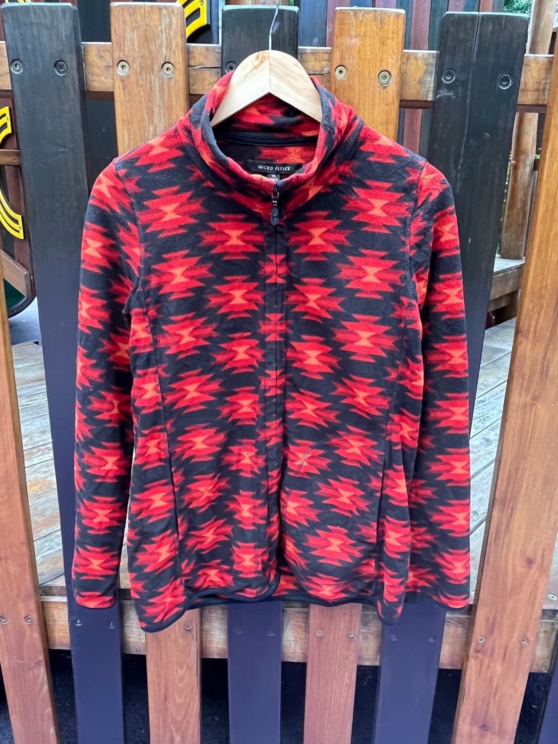 유니클로 나바호 아즈텍 패턴 플리스 자켓 상품이미지1