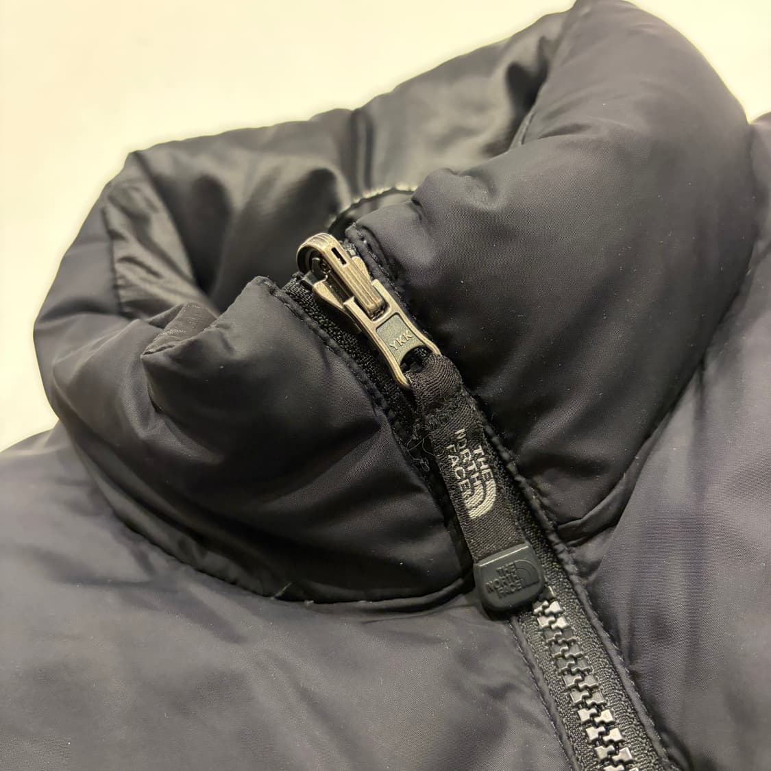 [85] 노스페이스 우먼 700 다운 블랙 패딩 점퍼 C196 상품이미지4