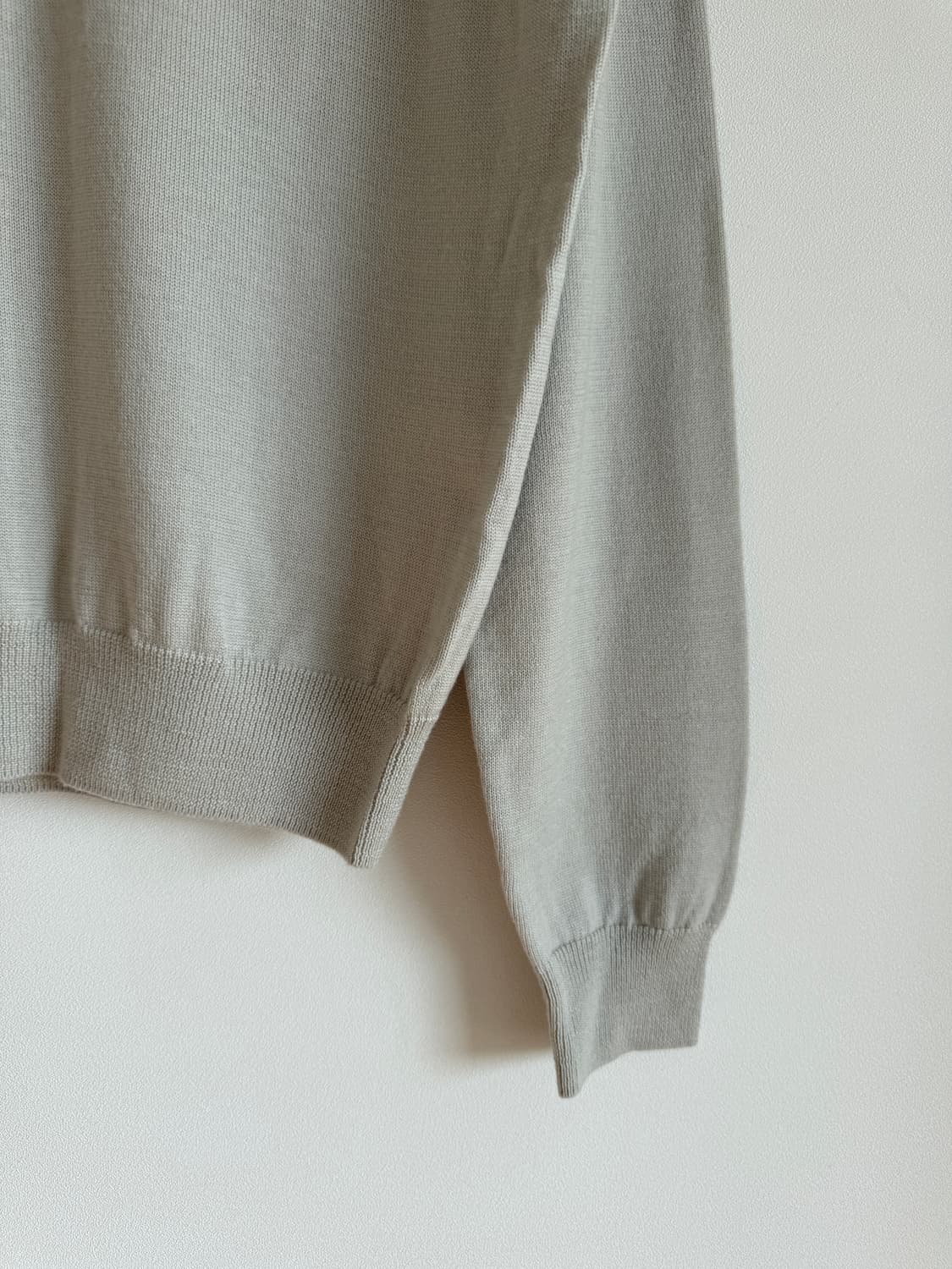 ORR 울 브이넥 니트 상품이미지3