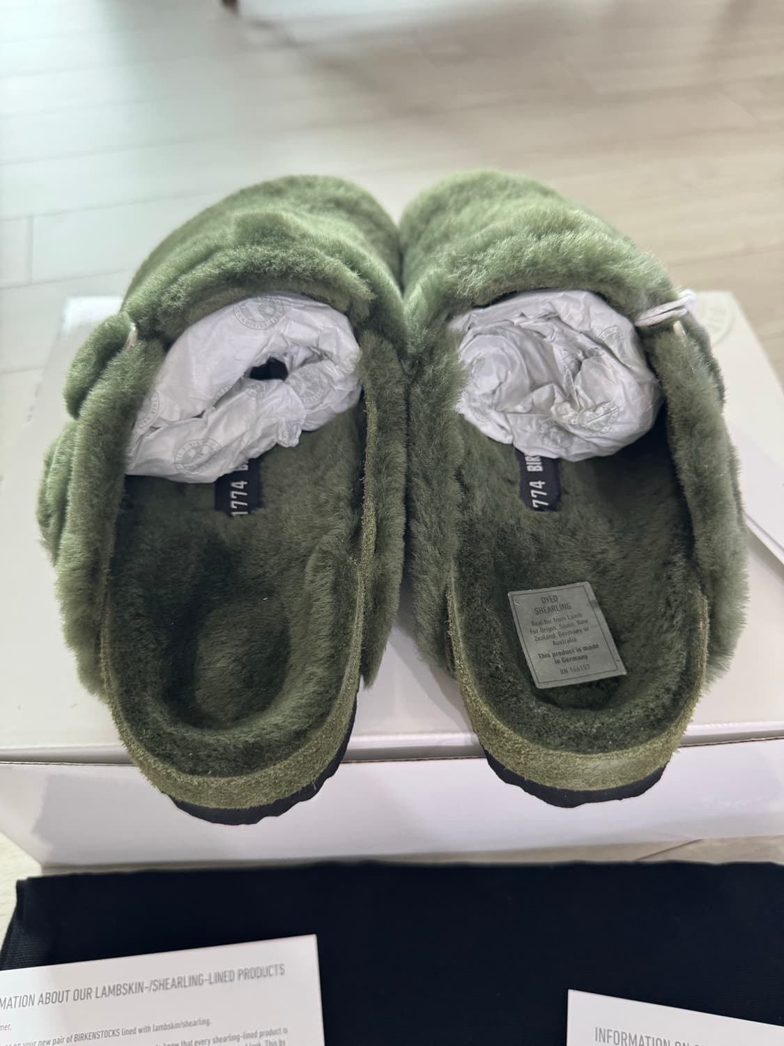 (새제품)버켄스탁 보스턴 1774 시어링 그린 (한정판) 37 상품이미지5