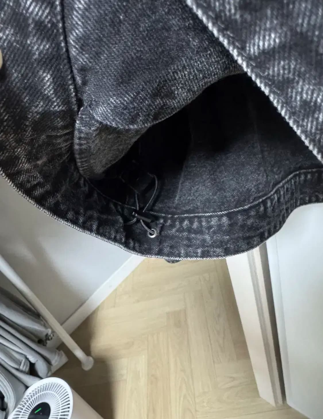 (50) 23fw 준지 흑청 데님 자켓팝니다. 상품이미지4