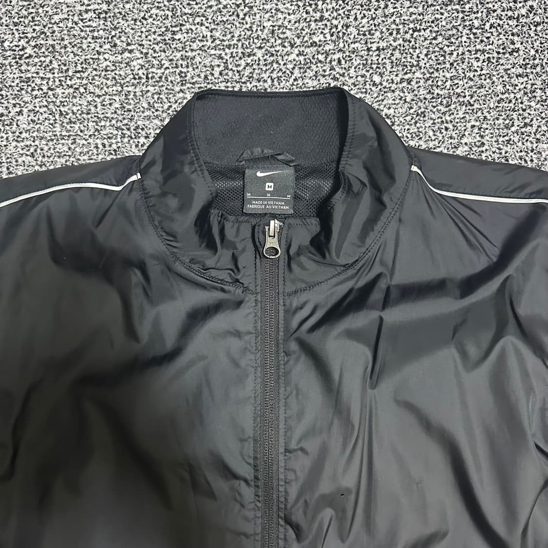 (100) 나이키 블랙 바람막이 상품이미지2