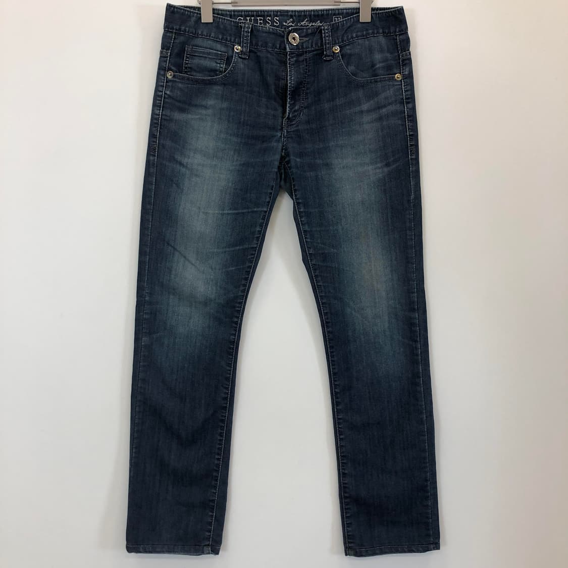 게스 금장 스틸로고 워싱청바지 32 인치 상품이미지1