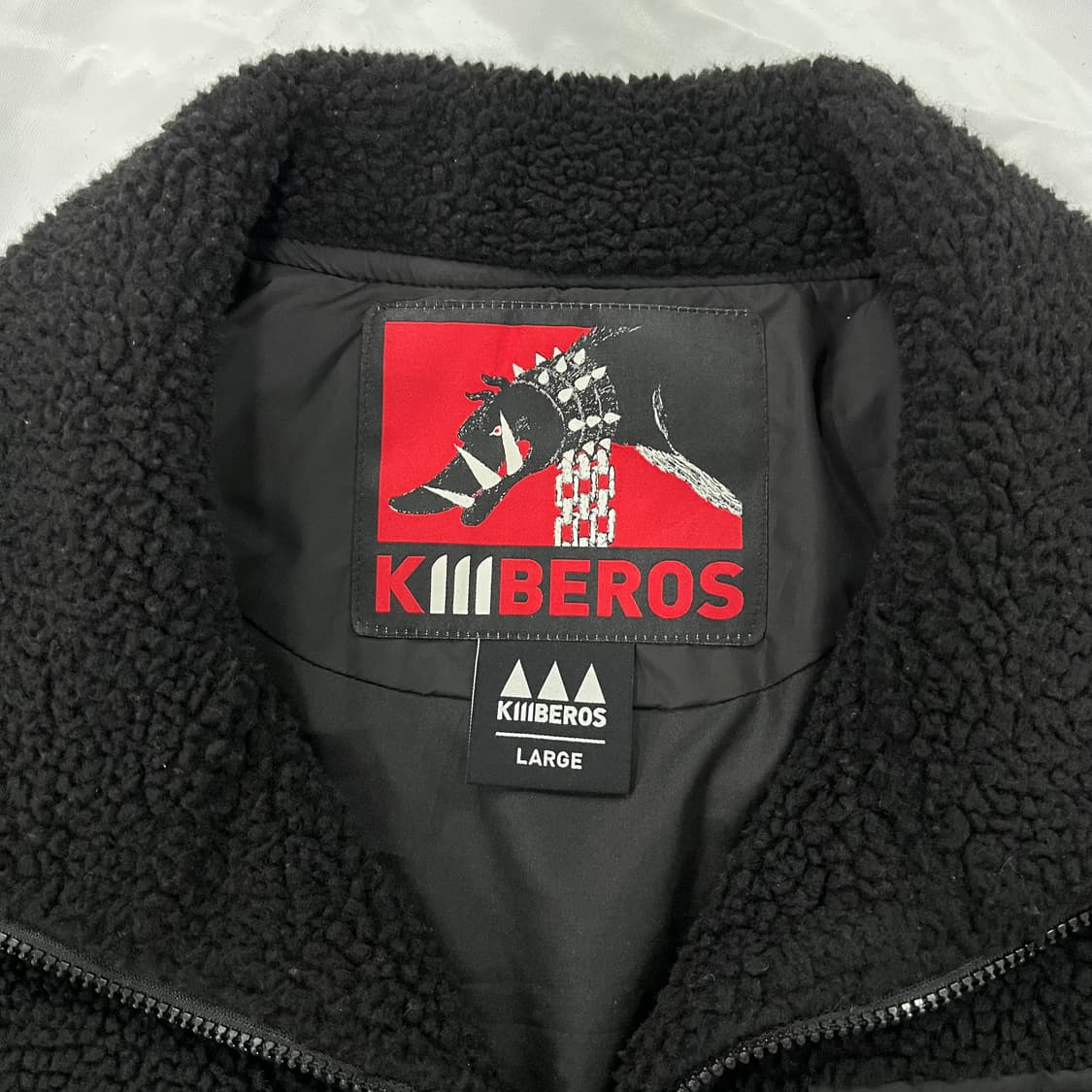 킬베로스 BLACK DOG FUR FLEECE JACKET 상품이미지2