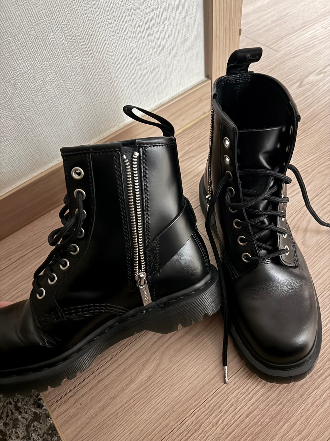 닥터마틴 1460 하네스 250 UK6 상품이미지3