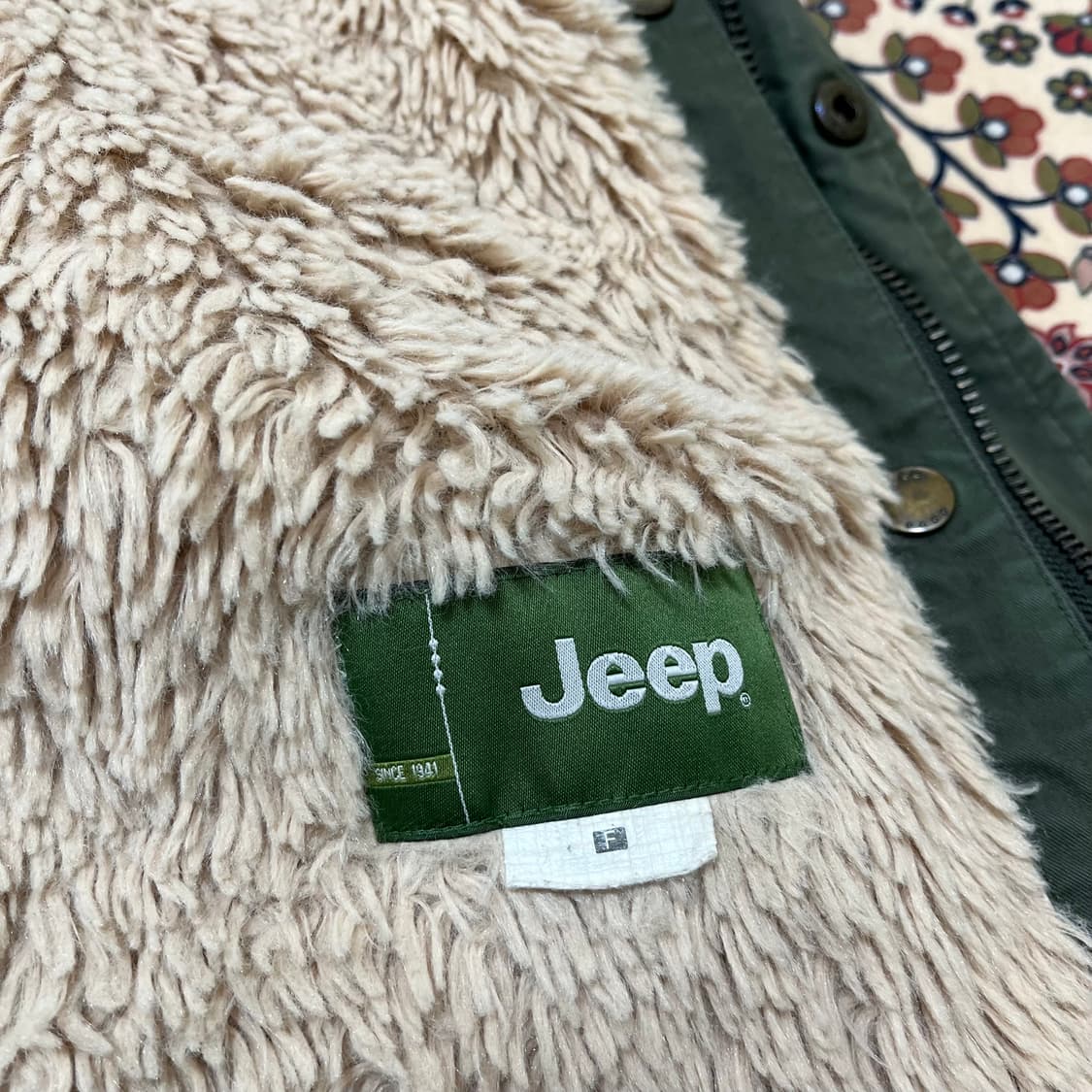 지프 와펜 포인트 퍼안감 후드 야상 점퍼 FREE 상품이미지8