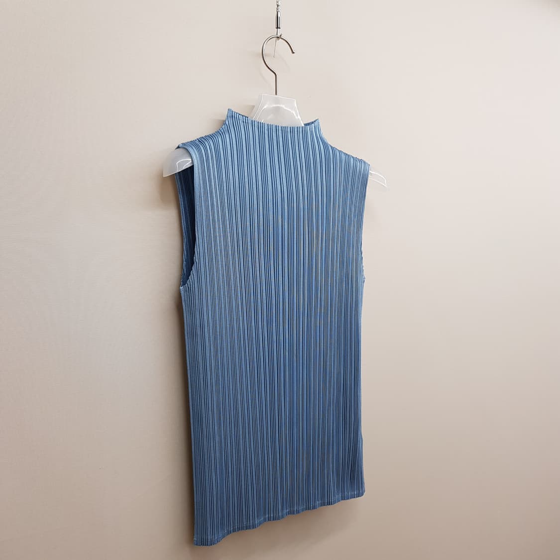 이세이미야케 플리츠 슬리브리스 블라우스 F사이즈 상품이미지3