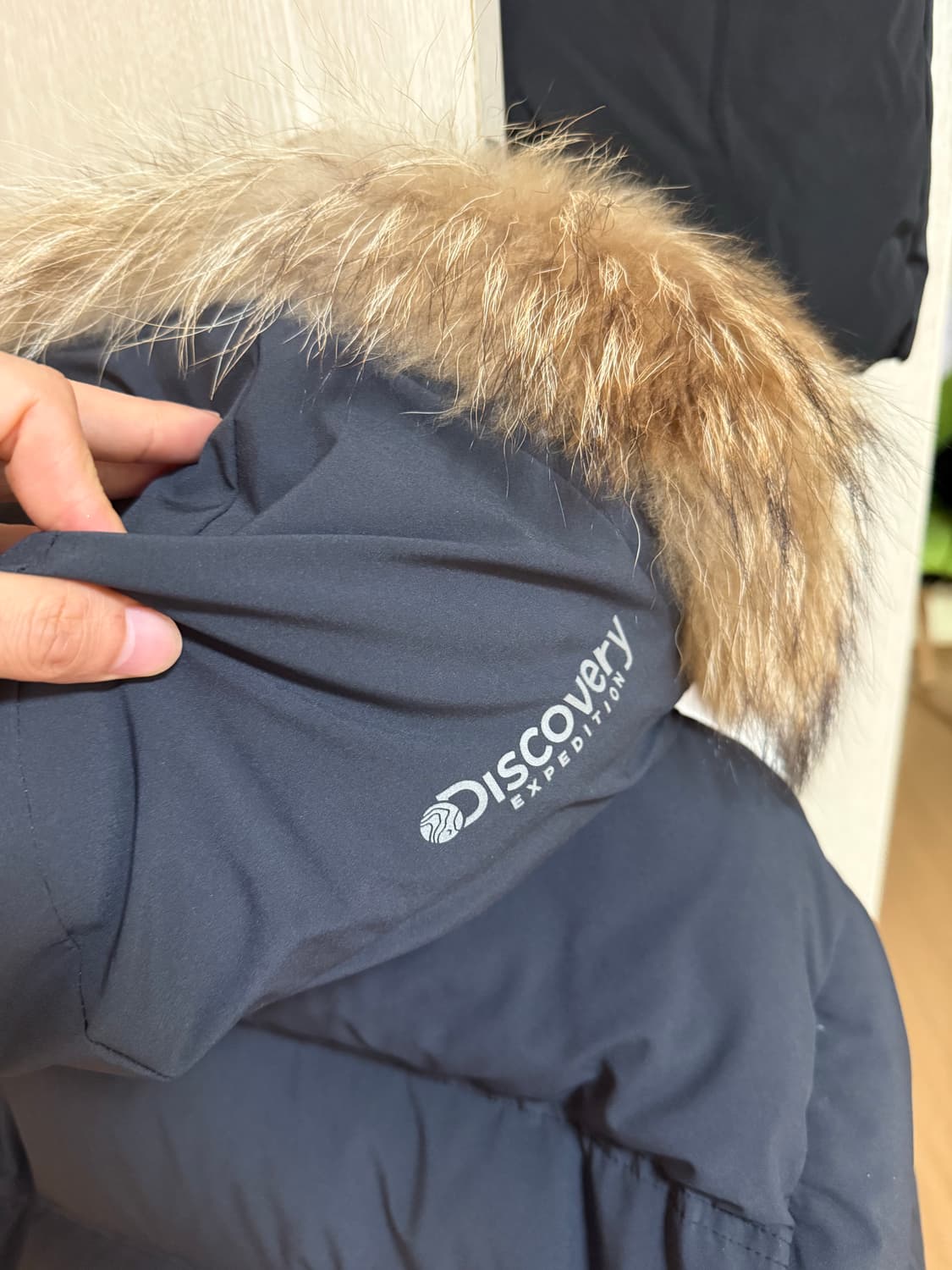 디스커버리 다크그레이 숏패딩(L 100) 새상품 상품이미지3