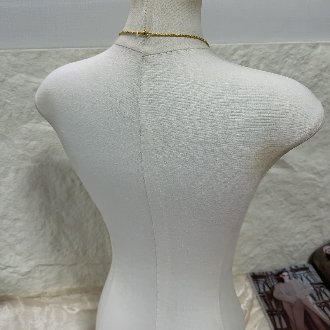 빈티지 꽈배기체인 십자가 목걸이 상품이미지3