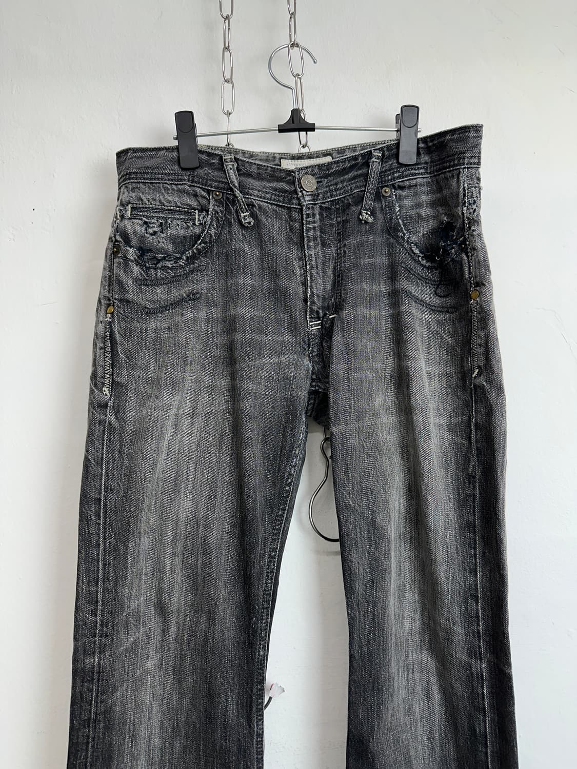 Embroidered Black Wash Bootcut Denim Jea 상품이미지5