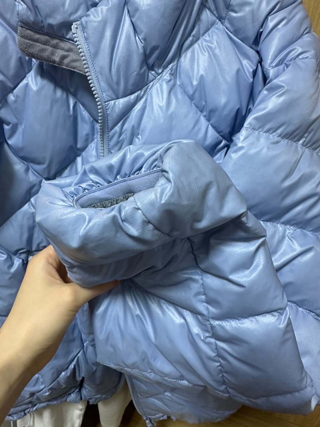 예쓰아이씨 패딩 S 상품이미지4