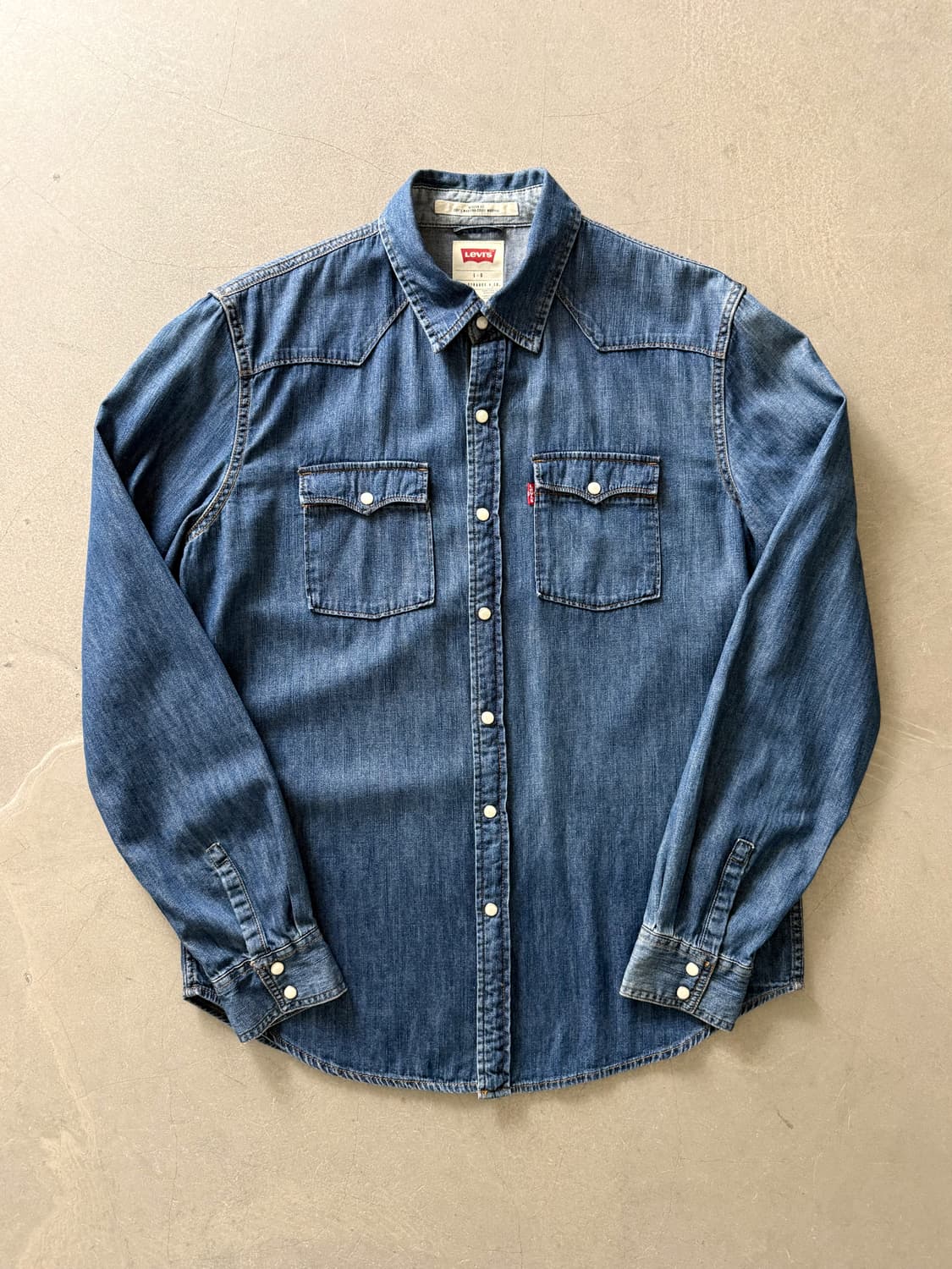 Vintage Levi's Western Denim Shirt 상품이미지2