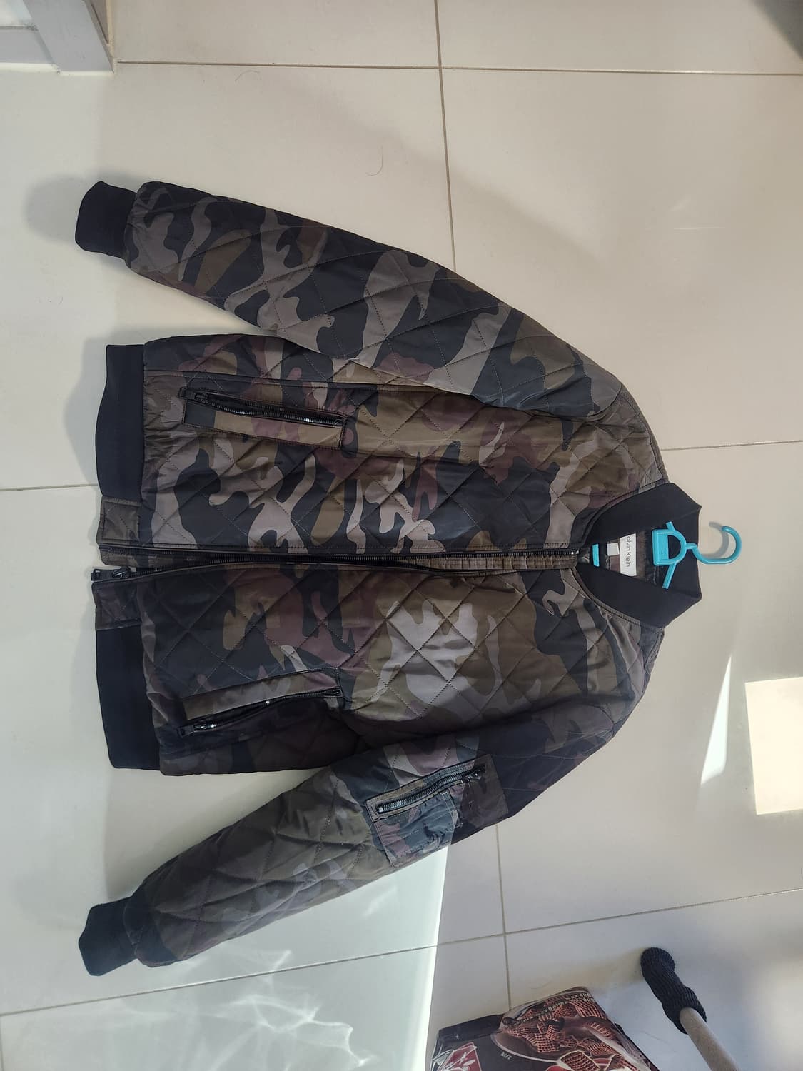 [캘빈클라인] 남여공용 퀼팅 봄버 베이스볼 자켓 점퍼 상품이미지1