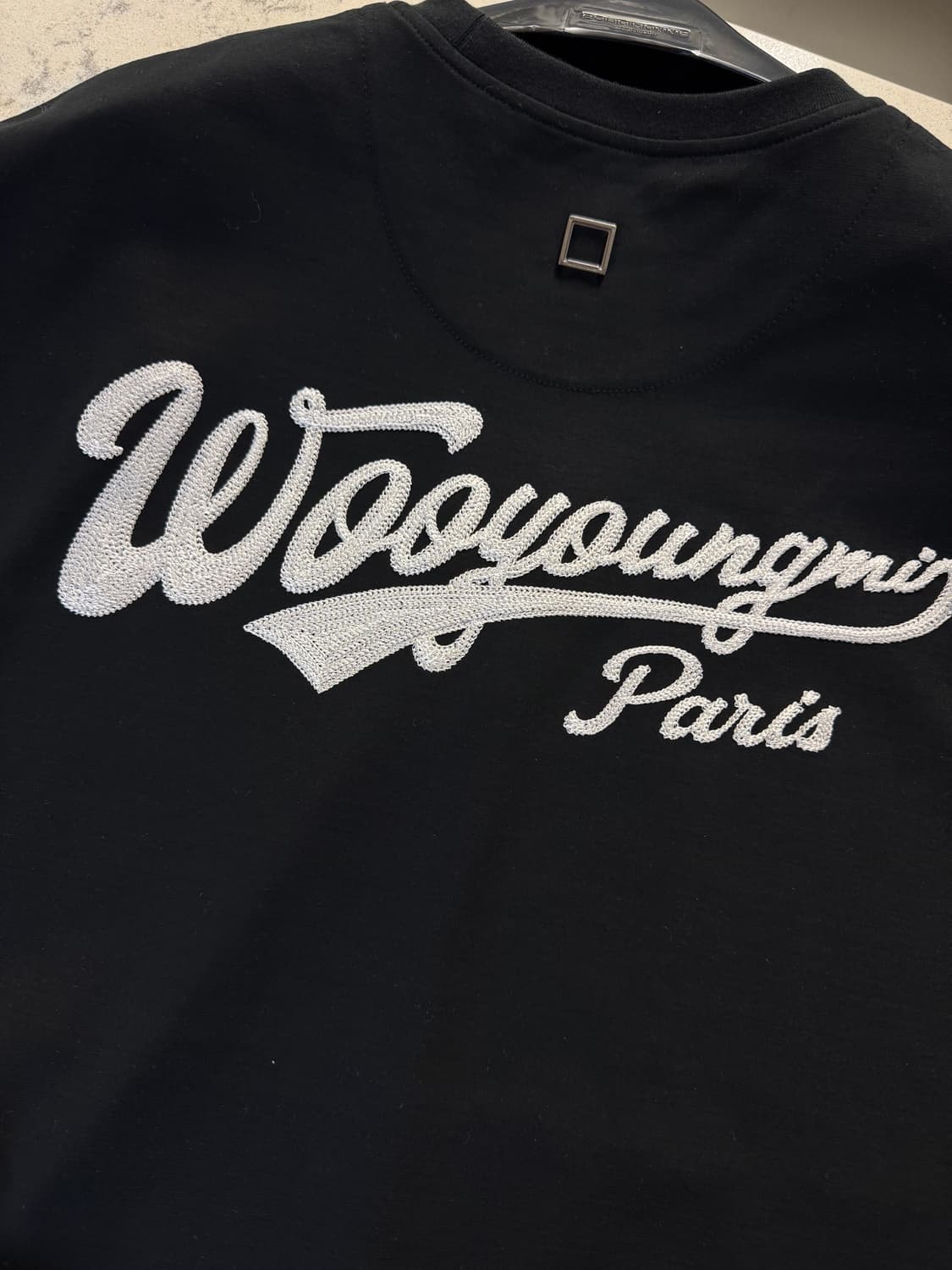 [새제품] 우영미 25fw 블랙 레터링 로고 반팔티 48 상품이미지8