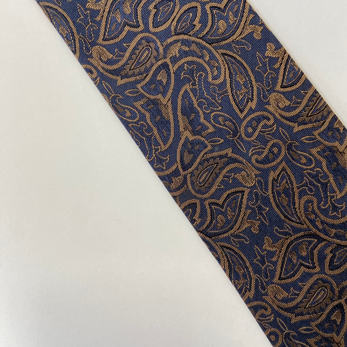 웅가로 페이즐리 (UNGARO)명품 정품 넥타이 8.3cm 상품이미지9