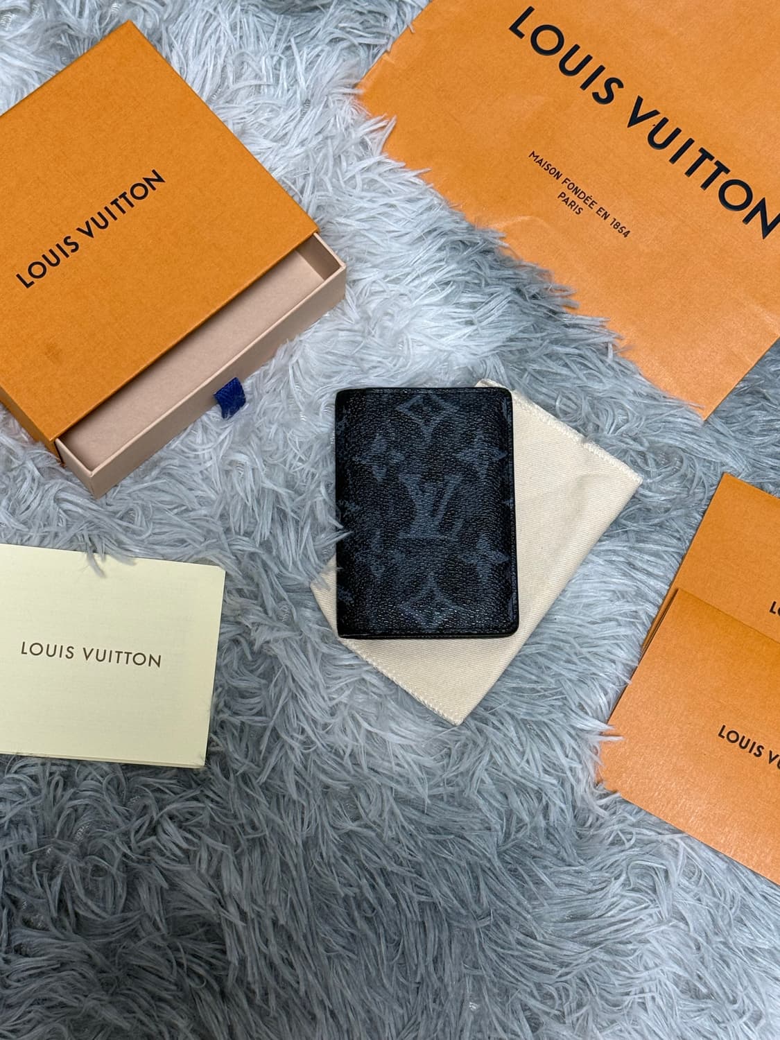 {루이비통 파스텔 오거나이저} 새상품급 한정판 상품이미지2