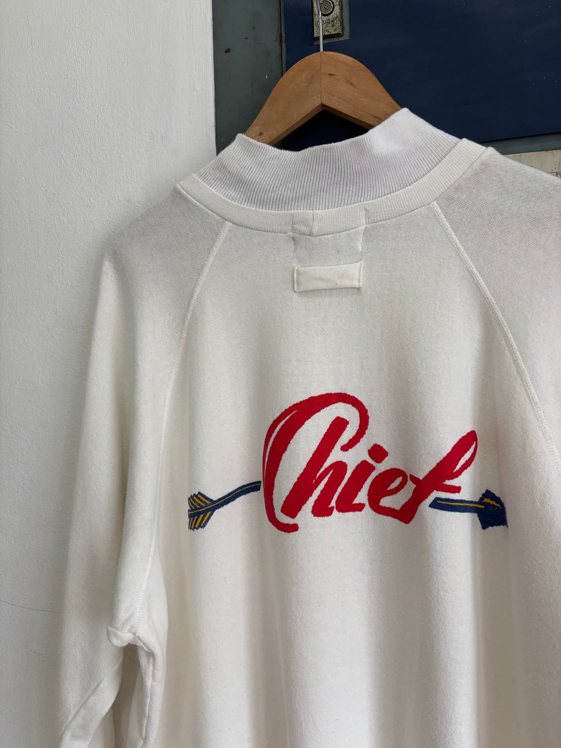 80s Wild Moon Sweatshirt 상품이미지6