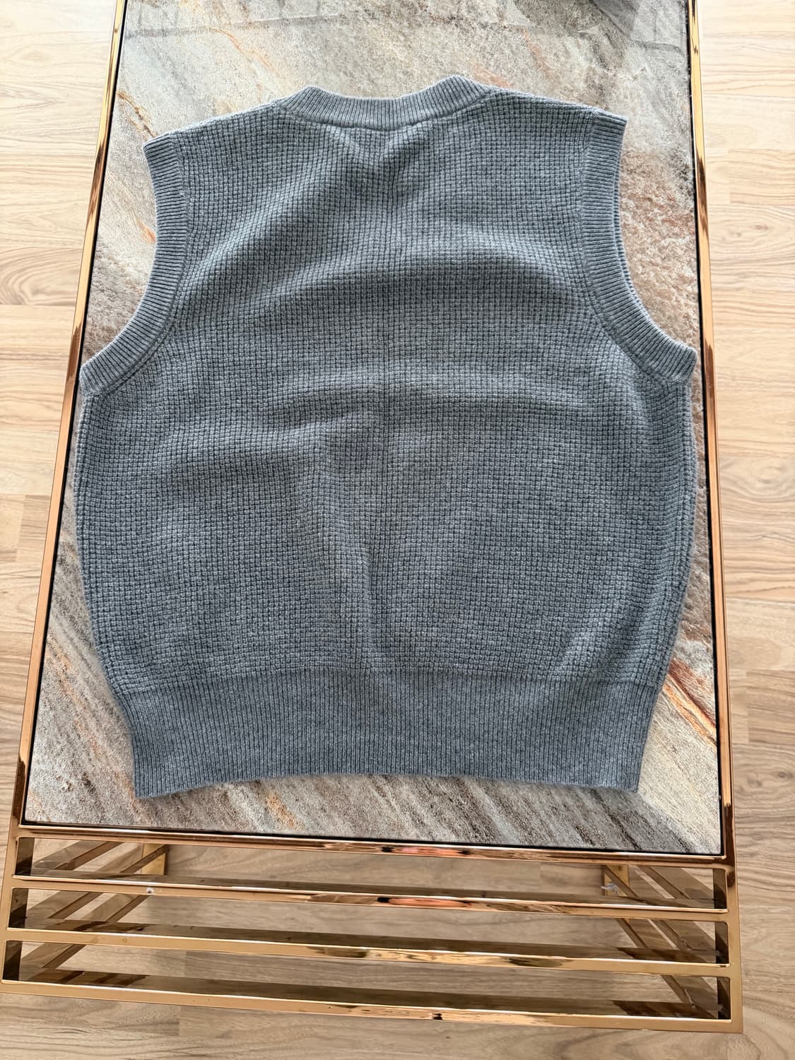 메종 키츠네 니트 조끼 M사이즈(3회착용) 판매 상품이미지2