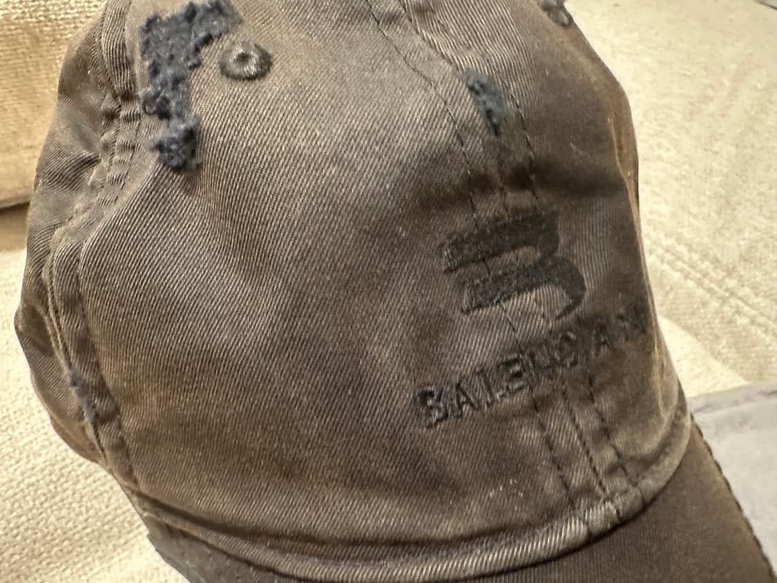 발렌시아가 스포티 B 선페이디드 캡 M 상품이미지6