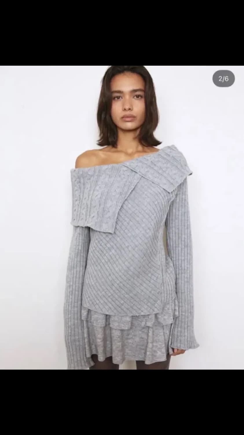 폴리수엠 청키 오프숄더 그레이 상품이미지1
