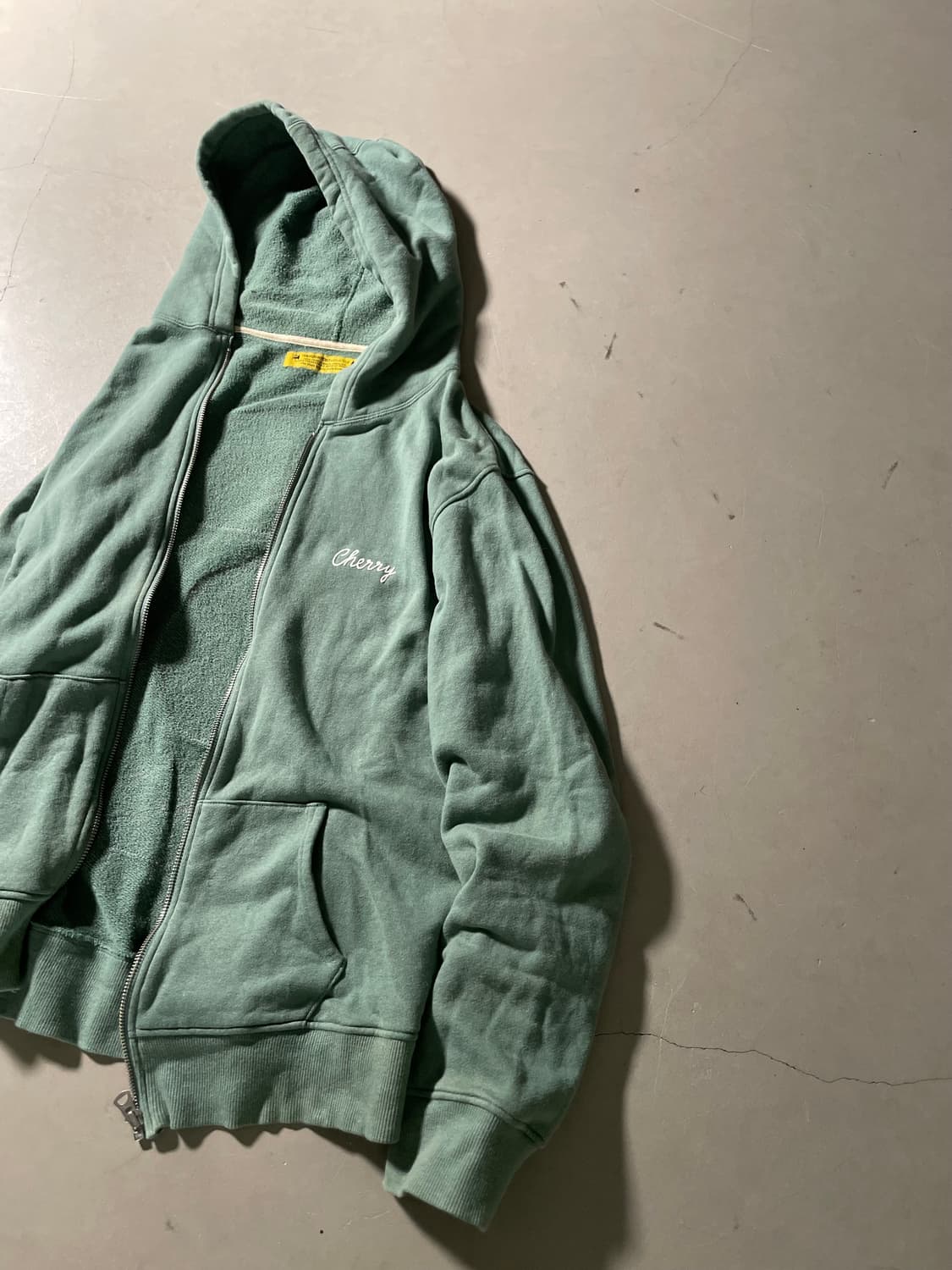 서스콰치 Zip-up Hoodie 상품이미지3