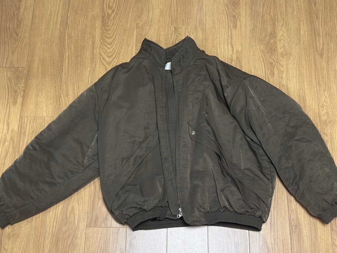 WIRE COLLAR OVERSIZED JUMPER Khaki 상품이미지2