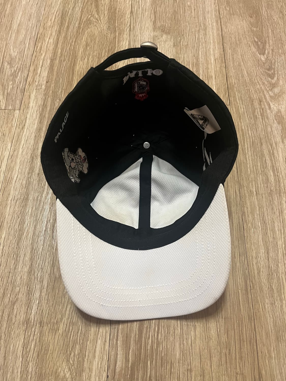 팔라스 (palace) 캡 모자 판매합니다. 상품이미지5