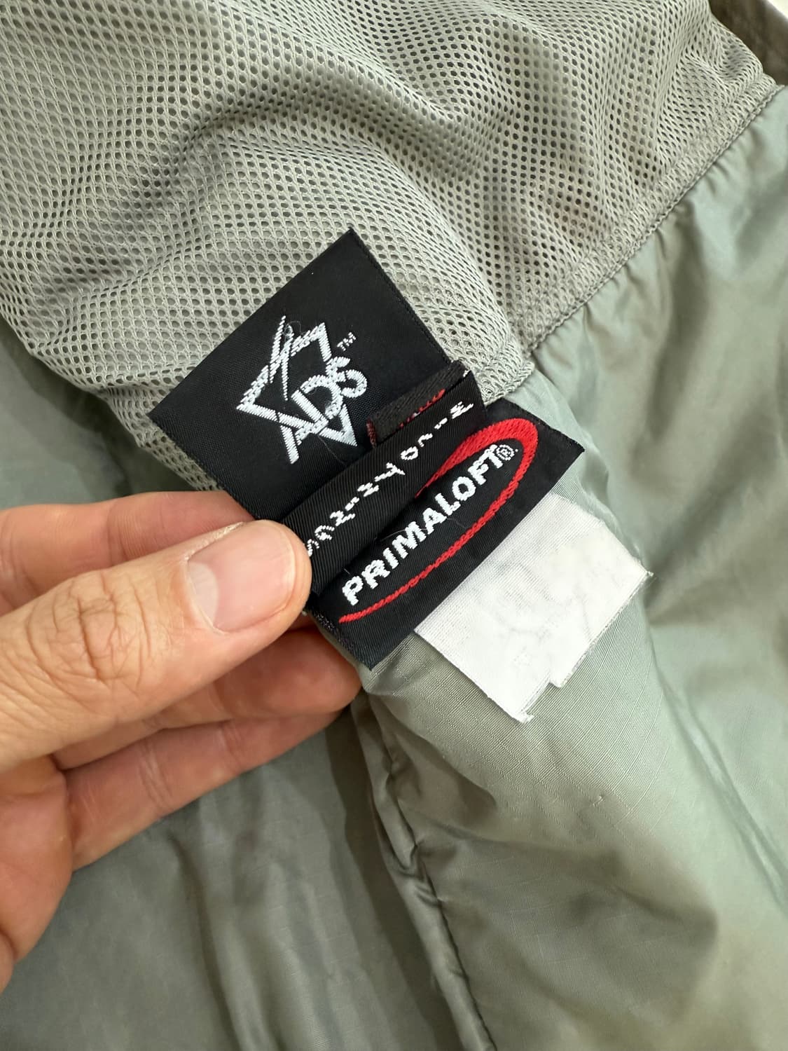 • 미군 오리지널 레벨7 프리마로프트 셋업. 사이즈 굳. 상품이미지4