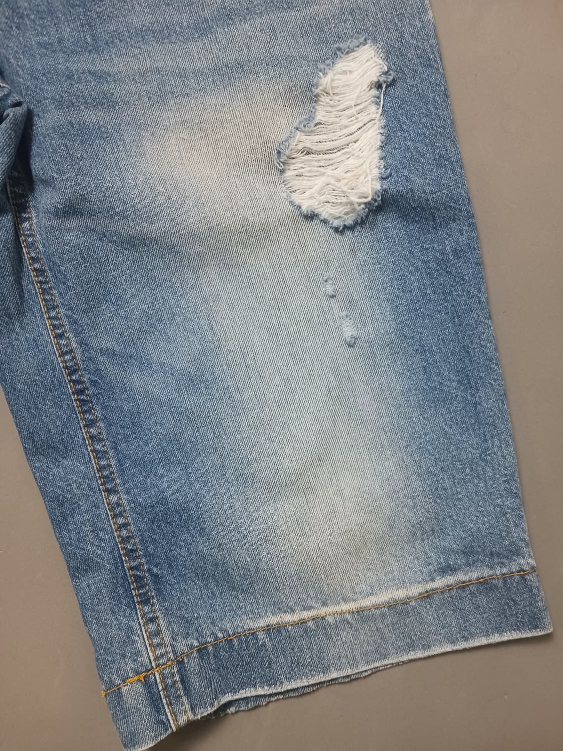 [32] 돌체앤가바나 데미지 앵클 데님 청반바지 상품이미지5