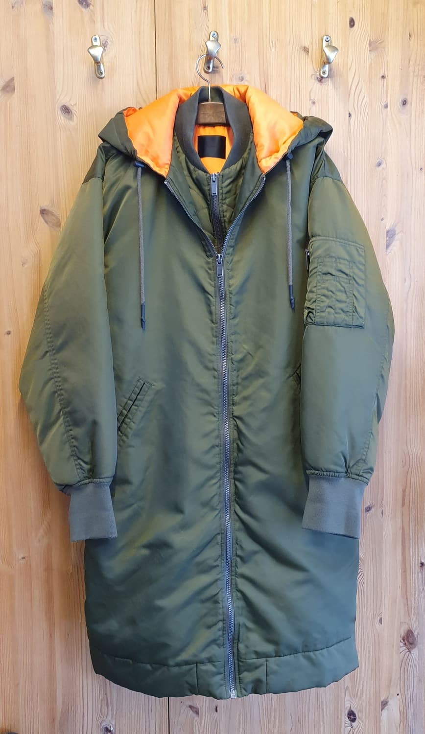 100/105.INDI 패딩 봄버점퍼 상품이미지2