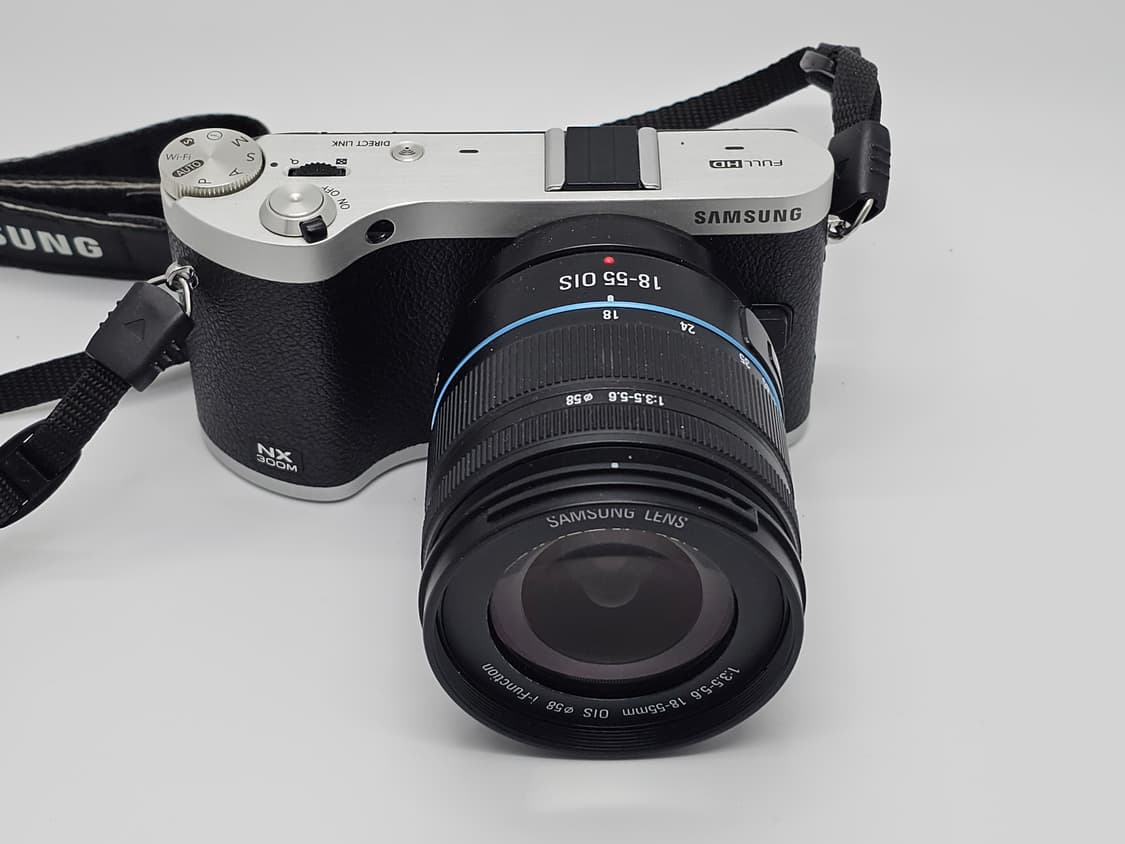 삼성 NX300M 미러리스 카메라 블랙 상품이미지2