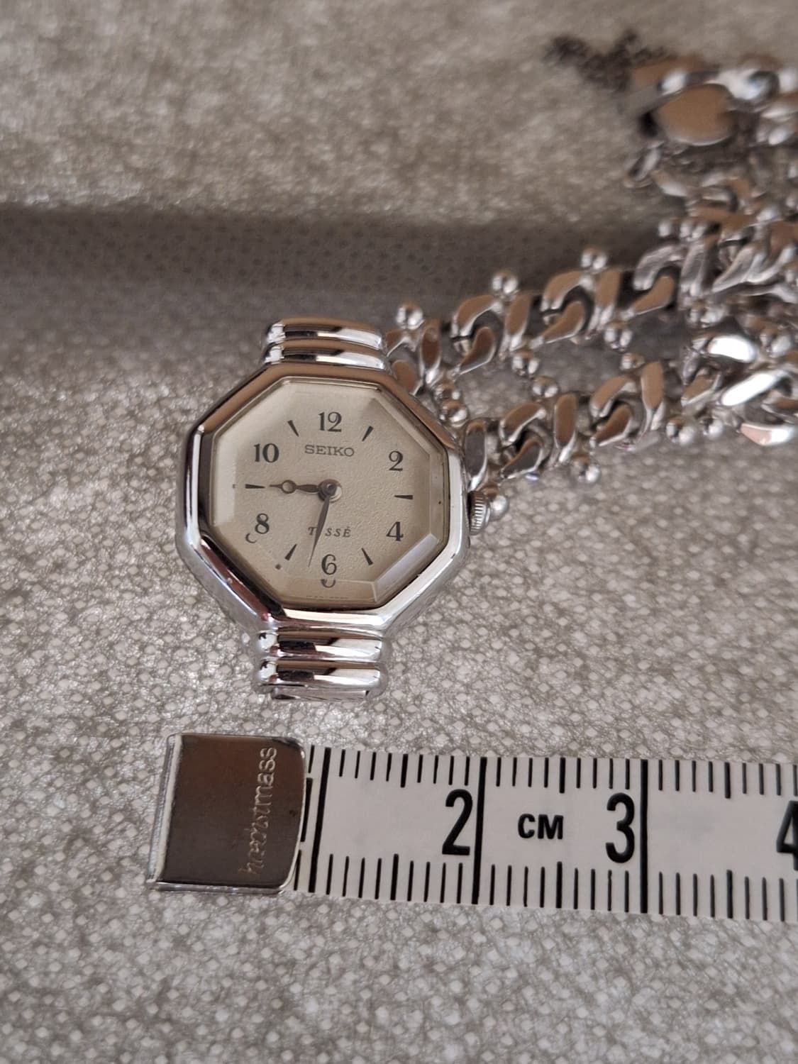 세이코 tisse 쿼츠 시계 판매합니다 상품이미지5