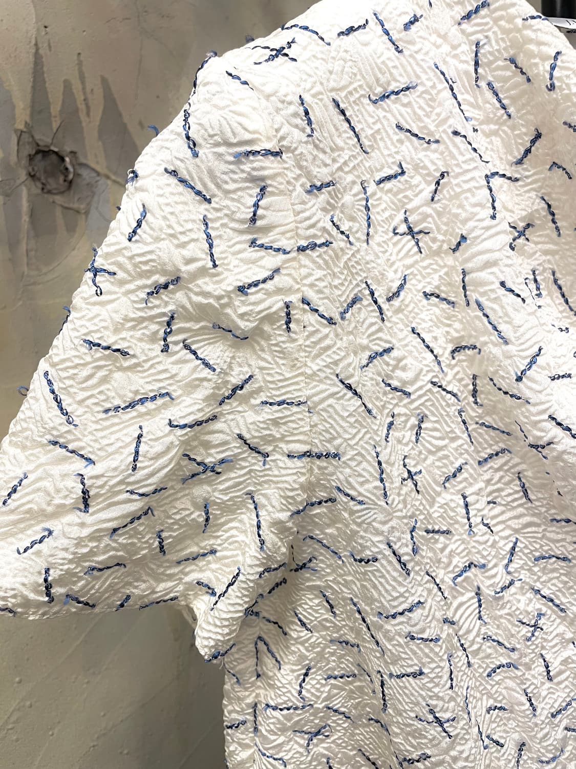 JW Anderson 쭈글이 스티칭 반팔 블라우스 55 상품이미지4