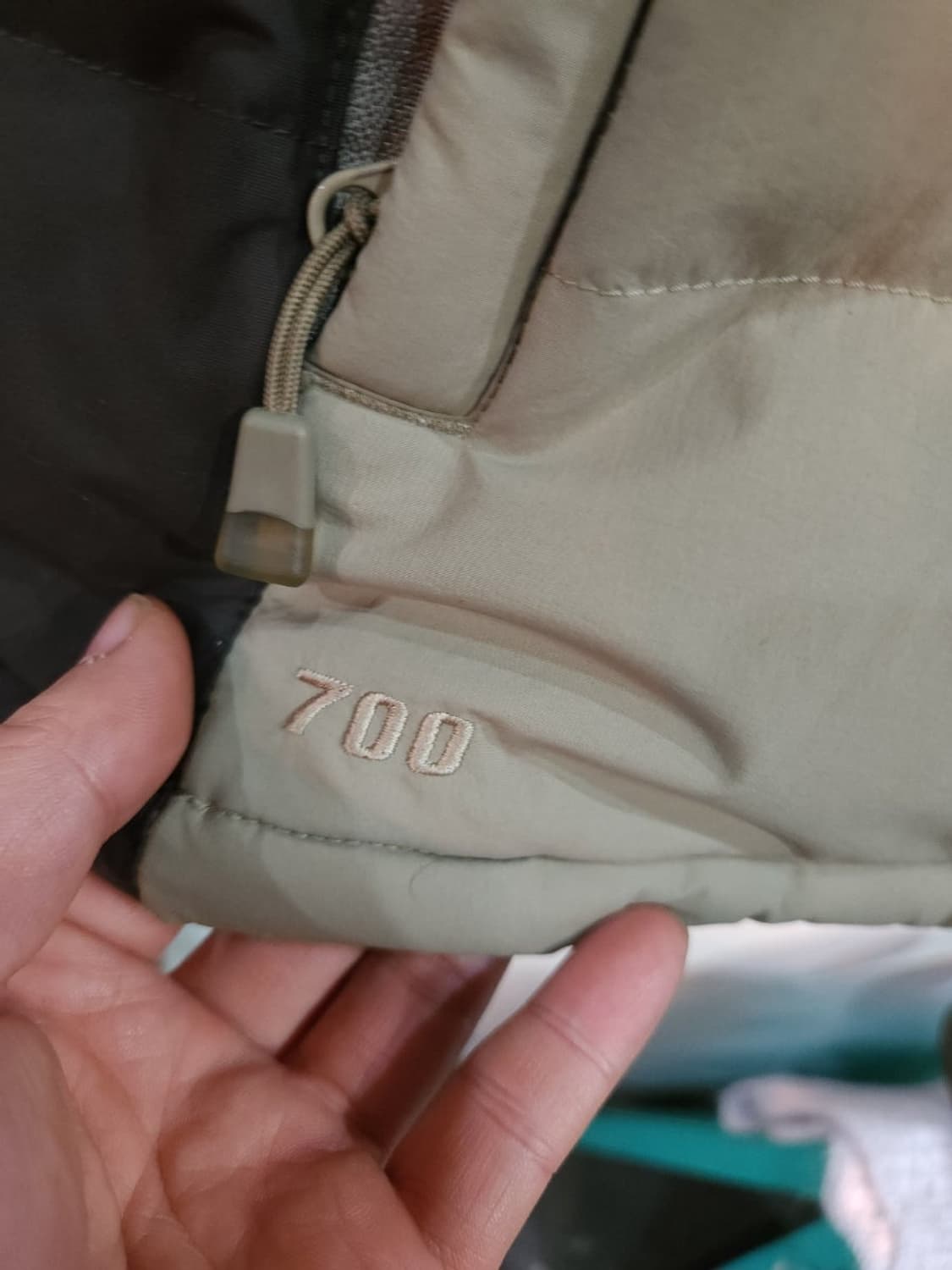 노스페이스 700  베이지 구스 패딩 조끼

 상품이미지6