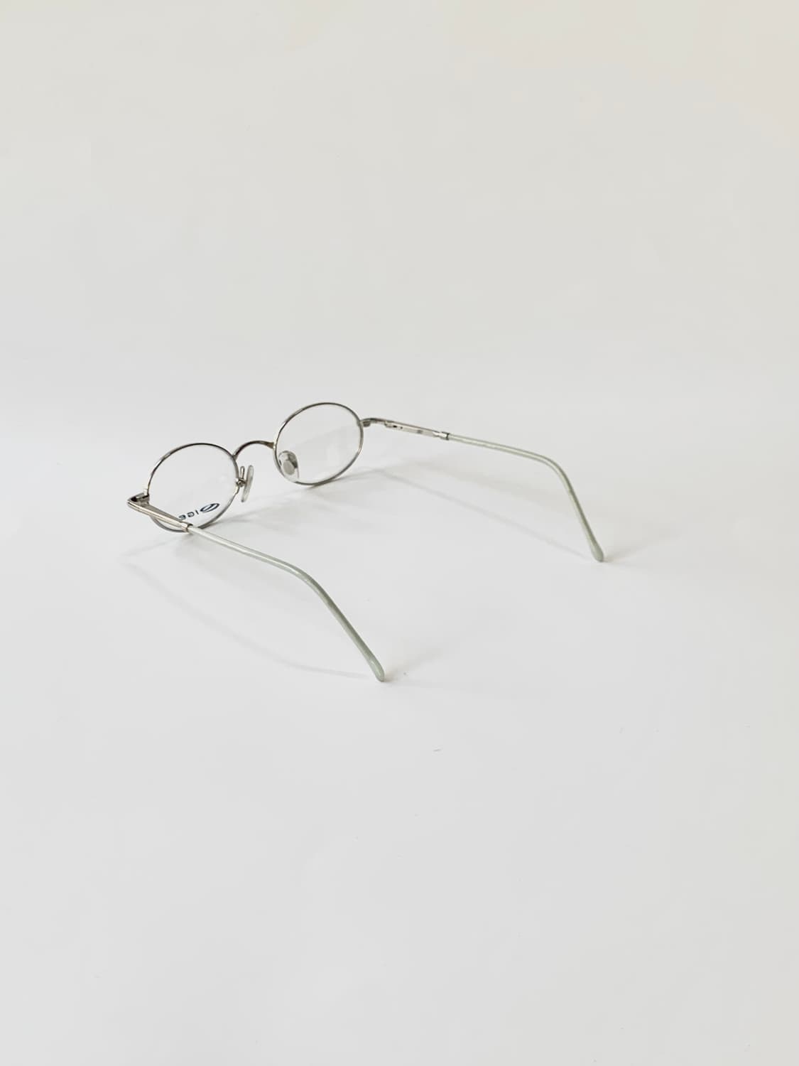 [픽키-595] (Small) 실버 메탈 오벌 안경테 미니멀 빈티지 소형 상품이미지4
