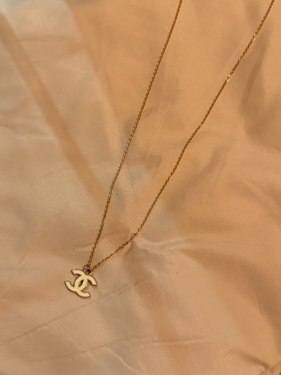 샤넬 빈티지 단추 목걸이 상품이미지3