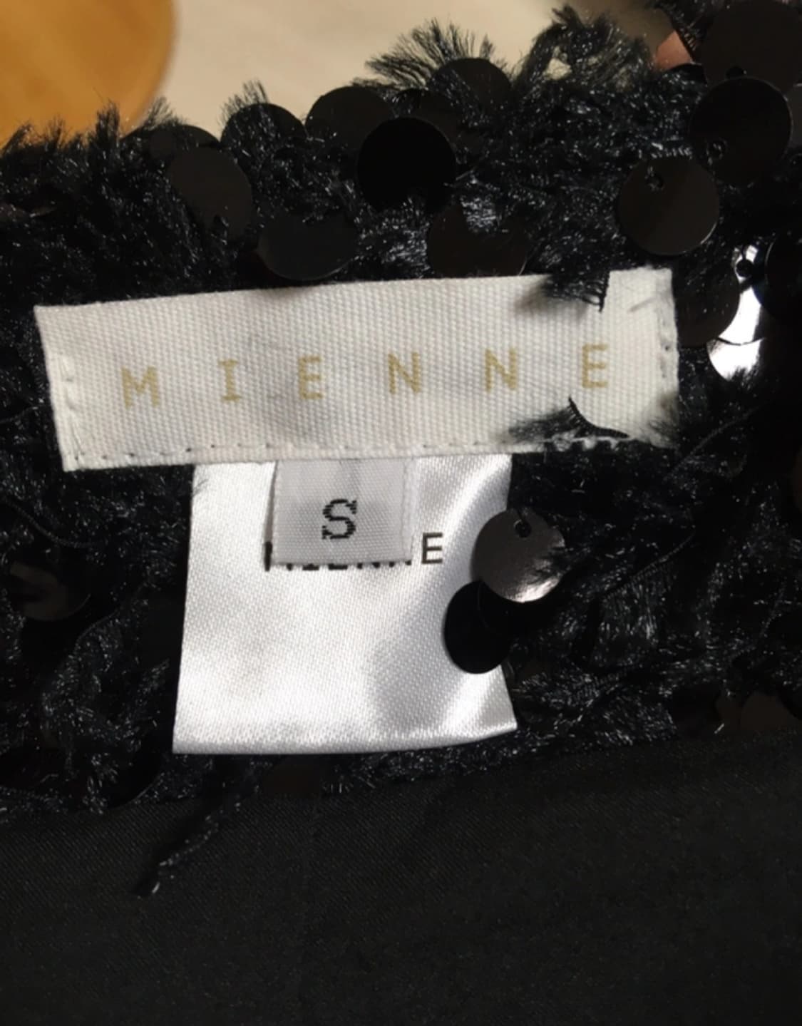 새상품 미엔느 스팽글 스커트 상품이미지4