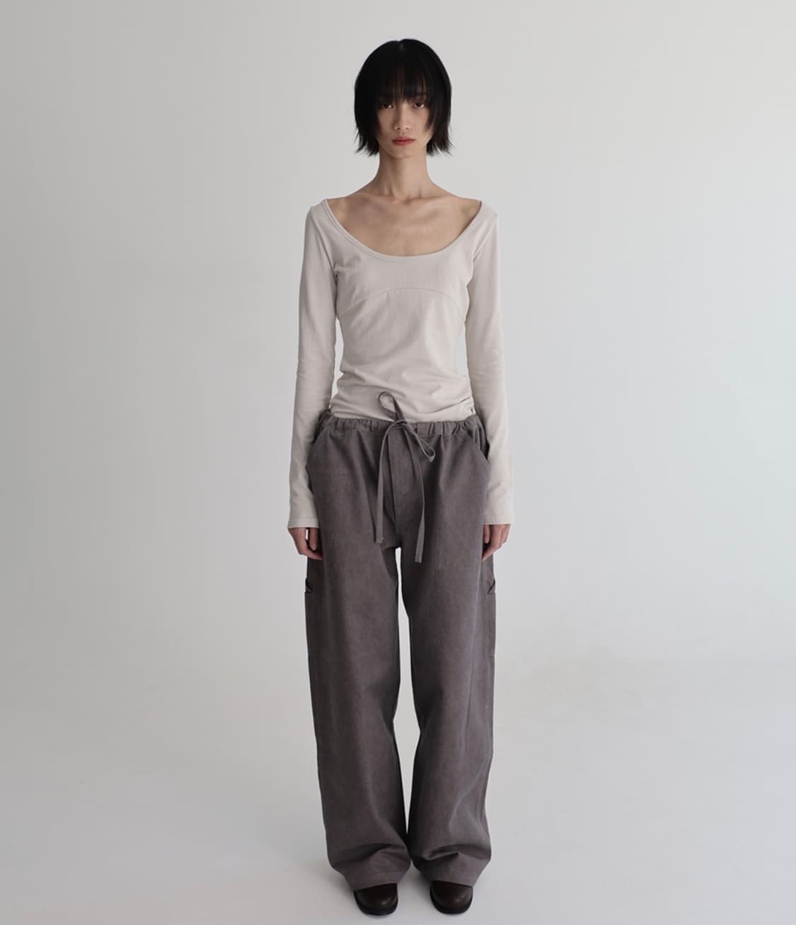 아모르샤이 Amoreshaee  line long sleeve (구해요) 상품이미지1