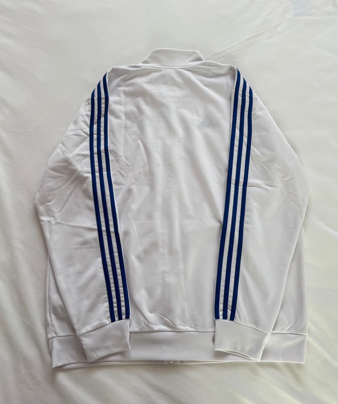 아디다스 레알 마드리드 DNA 화이트 트랙탑 상품이미지3