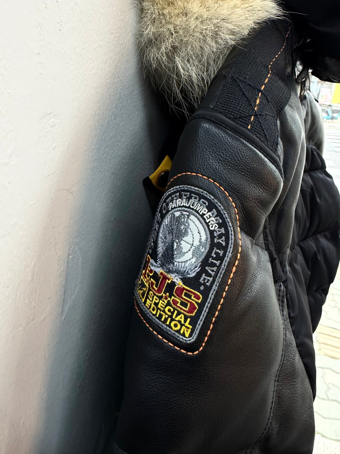 S/ 파라점퍼스 스페셜에디션 고트레더 리얼퍼 패딩점퍼 상품이미지8