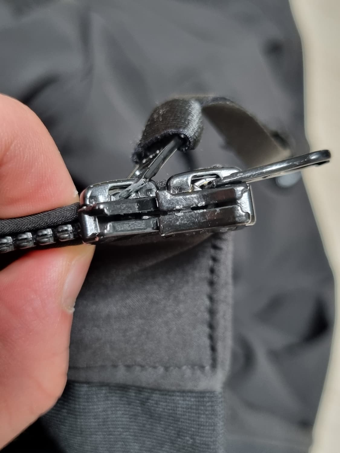 cp컴퍼니 쉘 바람막이 상품이미지7