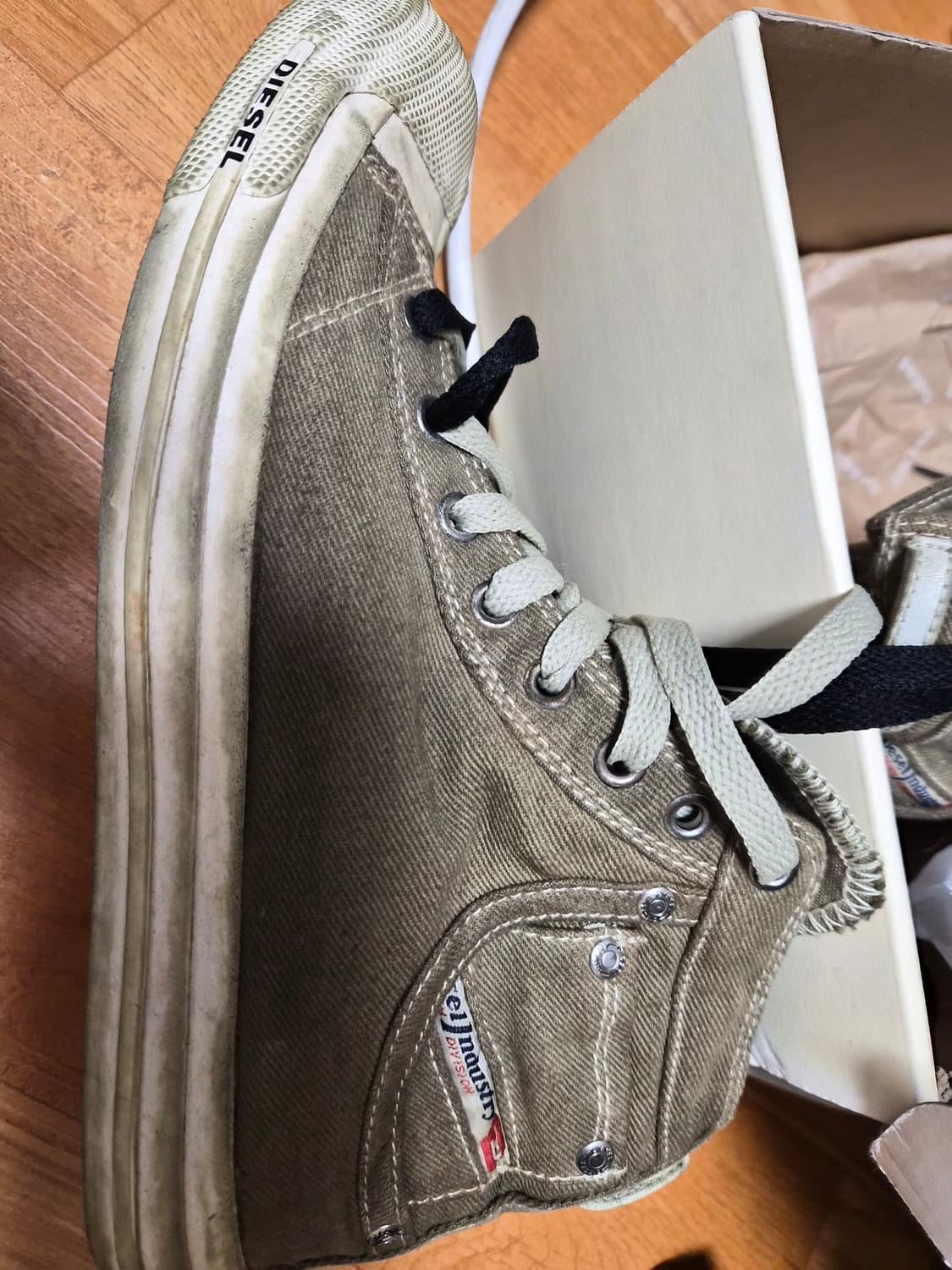 DIESEL 미드탑 빈티지 컨버스 새제품 상품이미지8