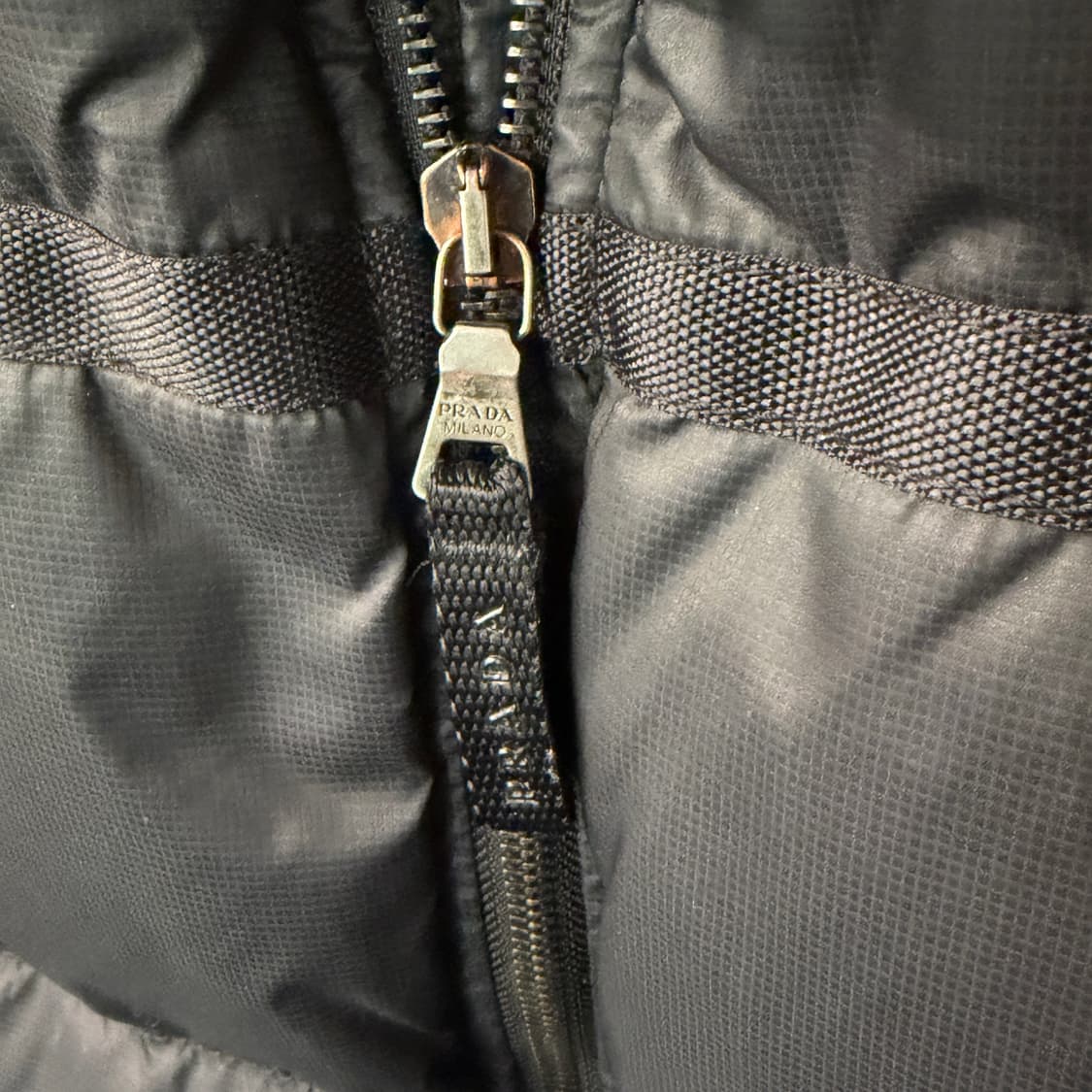 [M] PRADA 프라다 다운 패딩 상품이미지4