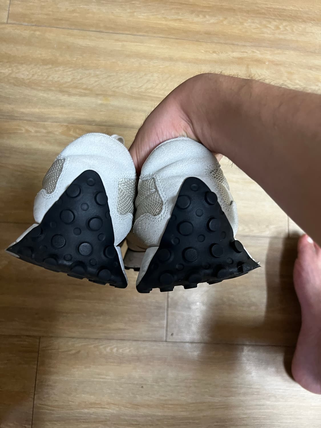 뉴발란스 327 상품이미지4