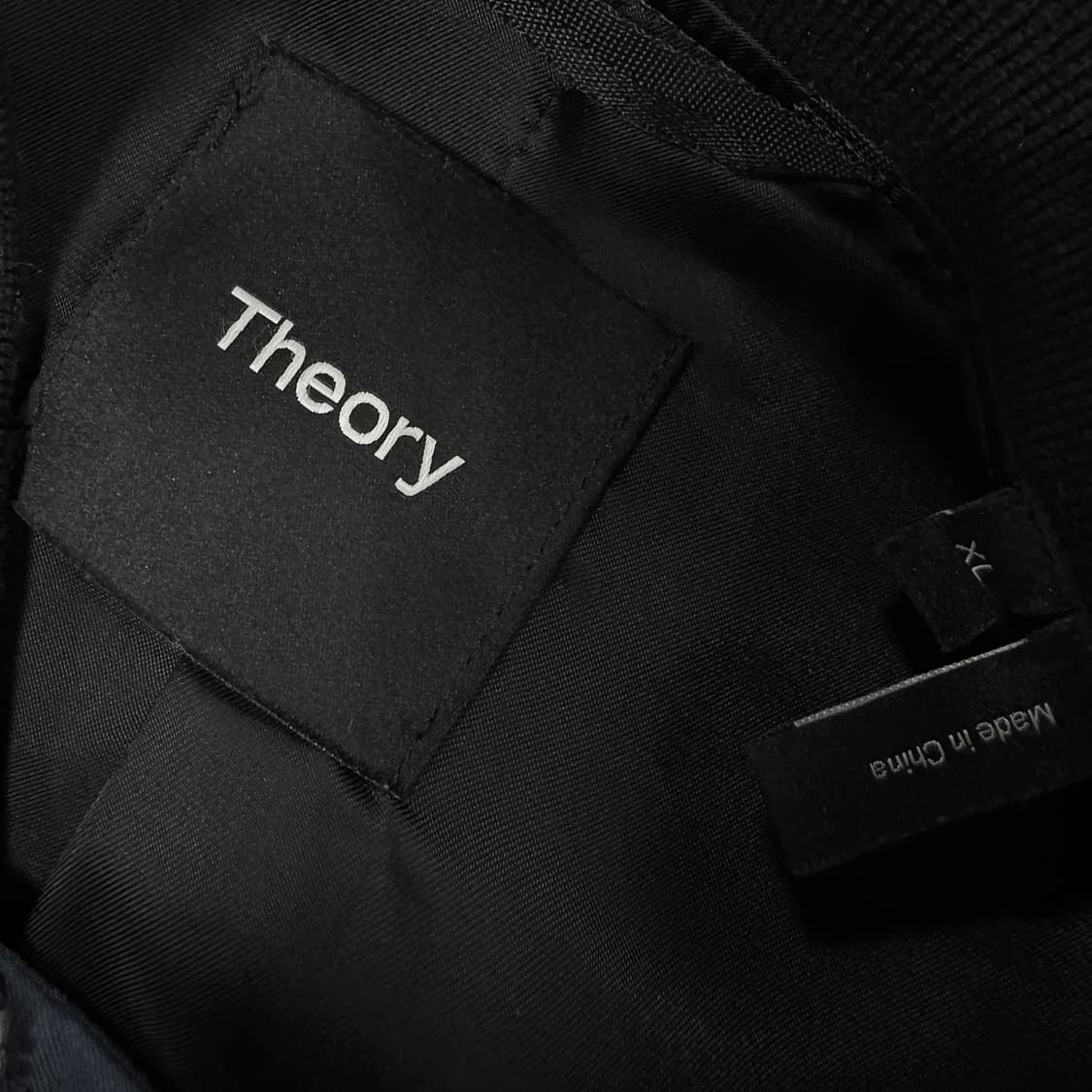 띠어리 옴므 봄버 자켓 XL 상품이미지3