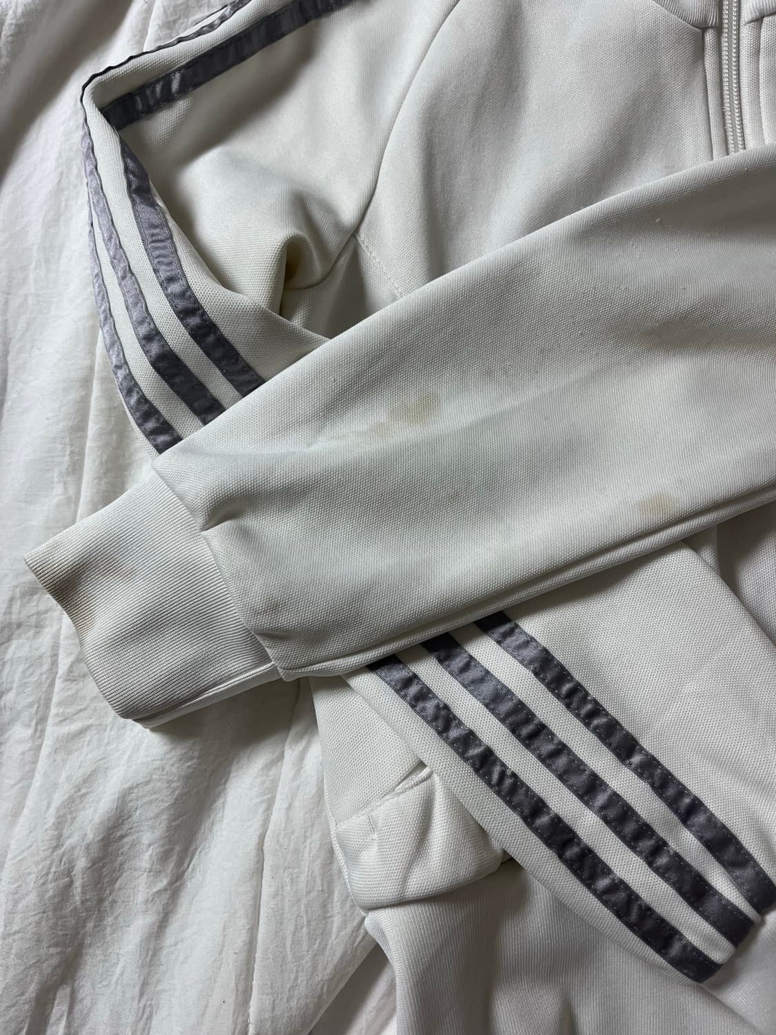 아디다스 빅로고 그레이 큐빅 져지 상품이미지6