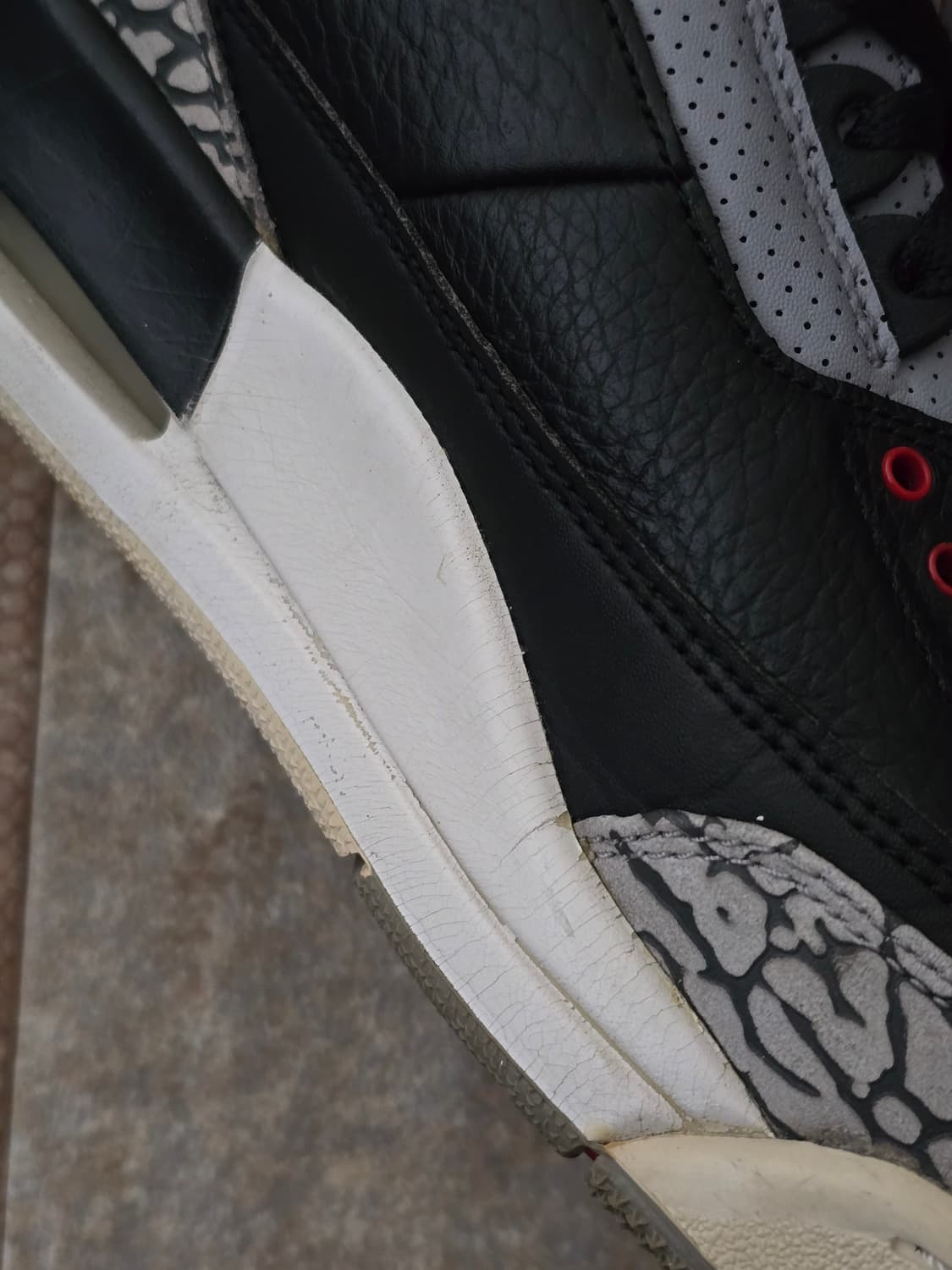 (250)나이키 에어 조던 3 블랙 시멘트  상품이미지5
