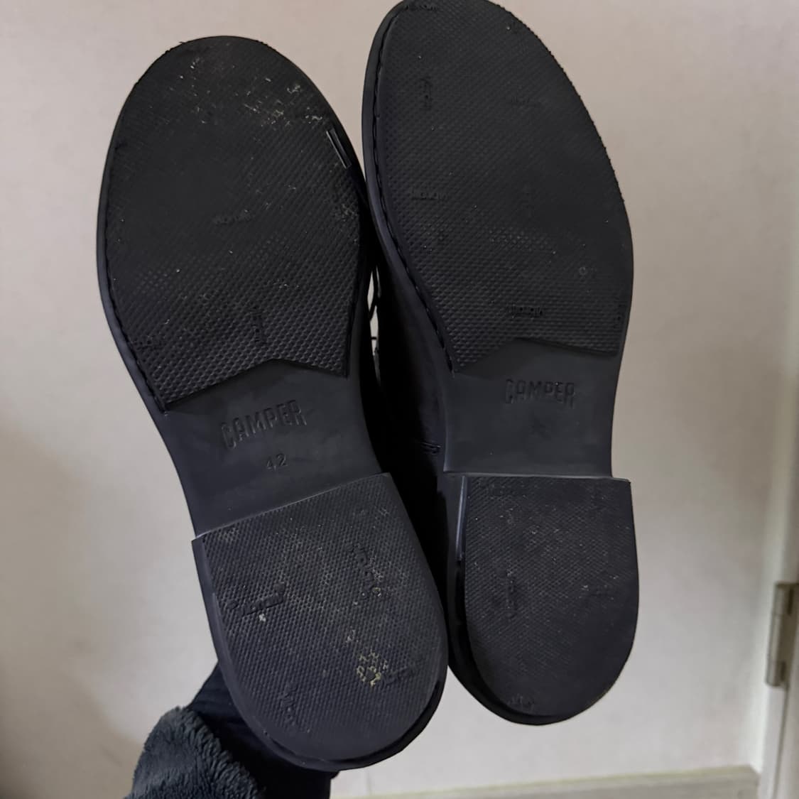 캠퍼 CAMPER 뉴만 K100152-021 스니커즈 42.5 (270) 상품이미지4