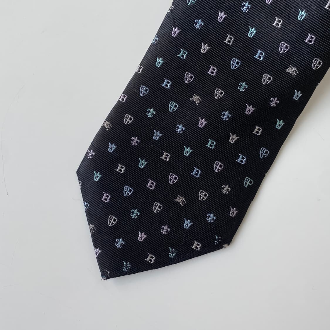 버버리 블랙 모노그램 명품 정품 넥타이 (Burberry) 상품이미지7